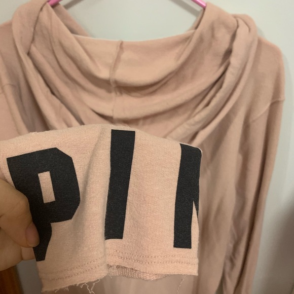 VICTORIA SECRET PINK ZIP UP HOODIE (OVERSIZED) - Picture 4 of 4